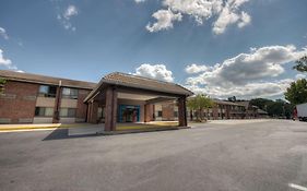Motel 6-Branford, Ct - New Haven